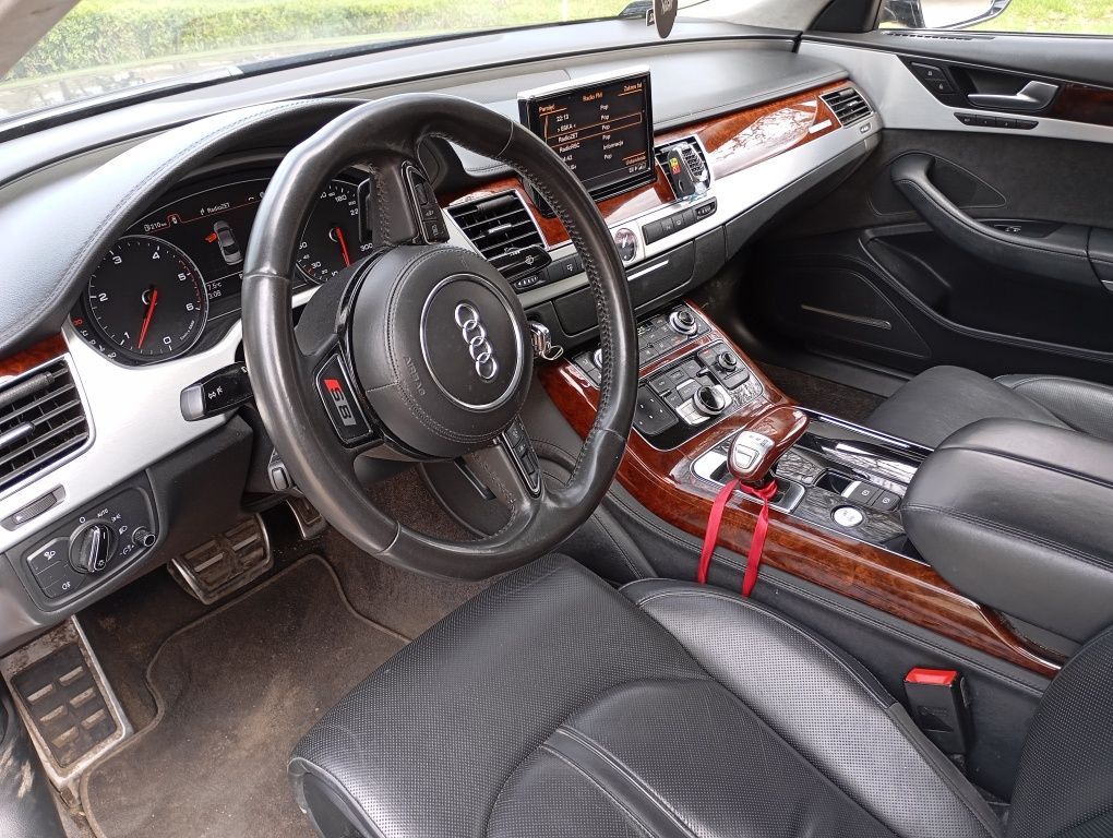Audi A8 Styl S8 4.2 350 KM Quattro