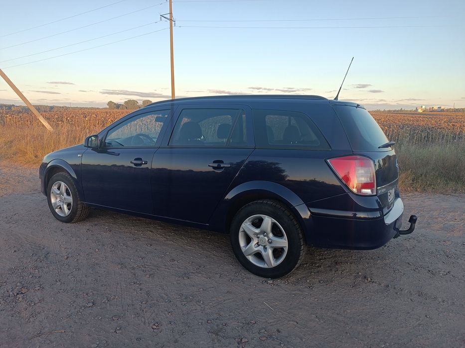 Продам Опель Астра Н