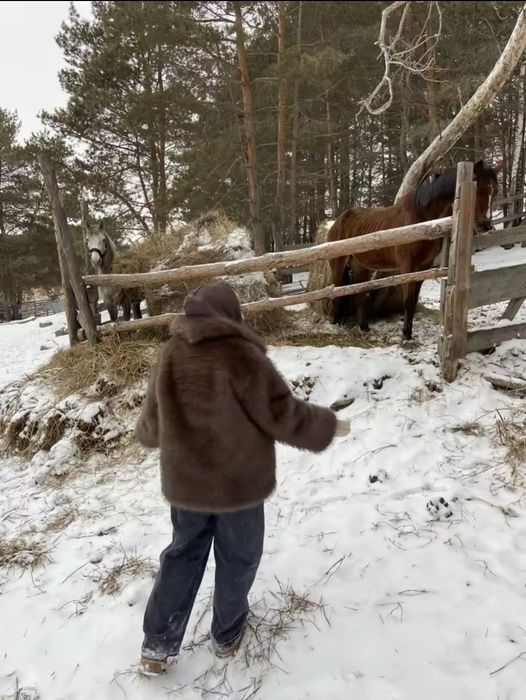 Стильна еко-шуба