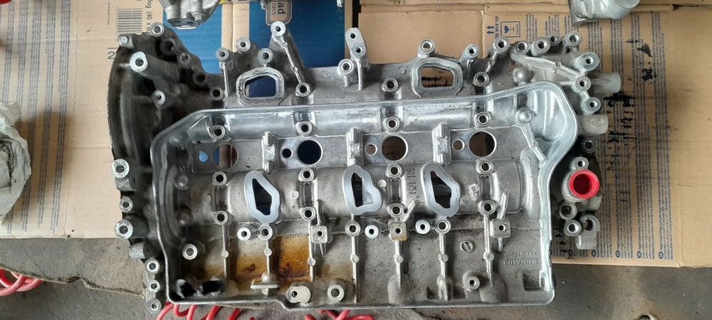 RENAULT MASTER III 2.3 DCI M9T BITURBO POKRYWA ZAWORÓW WAŁKI ROZRZĄDU