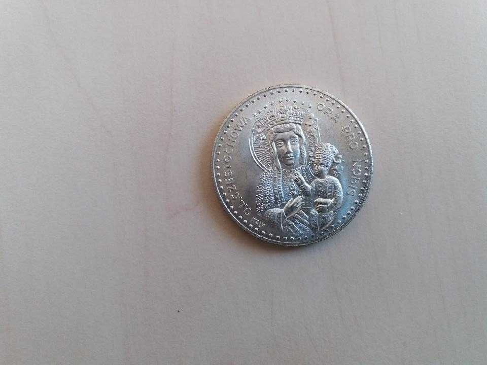 pamiątkowa  moneta  z papieżem