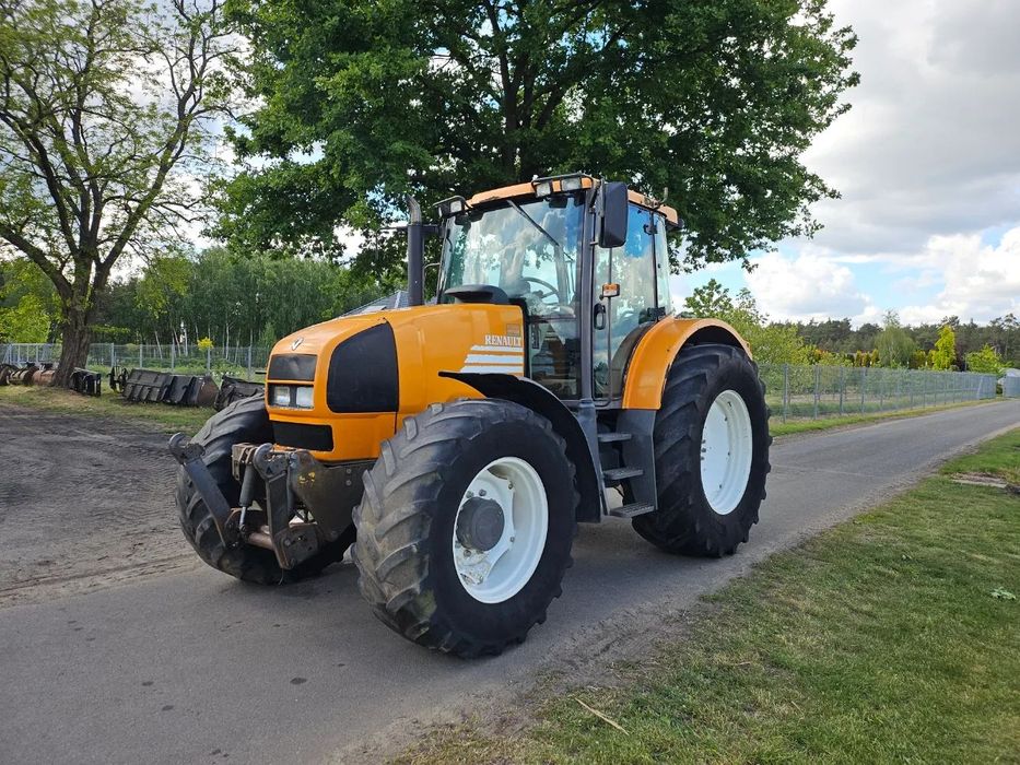 Renault ARES 640  TUZ przód amortyzowana kabina ORYGNIAŁ ARES 640 BRUTTO faktura VAT