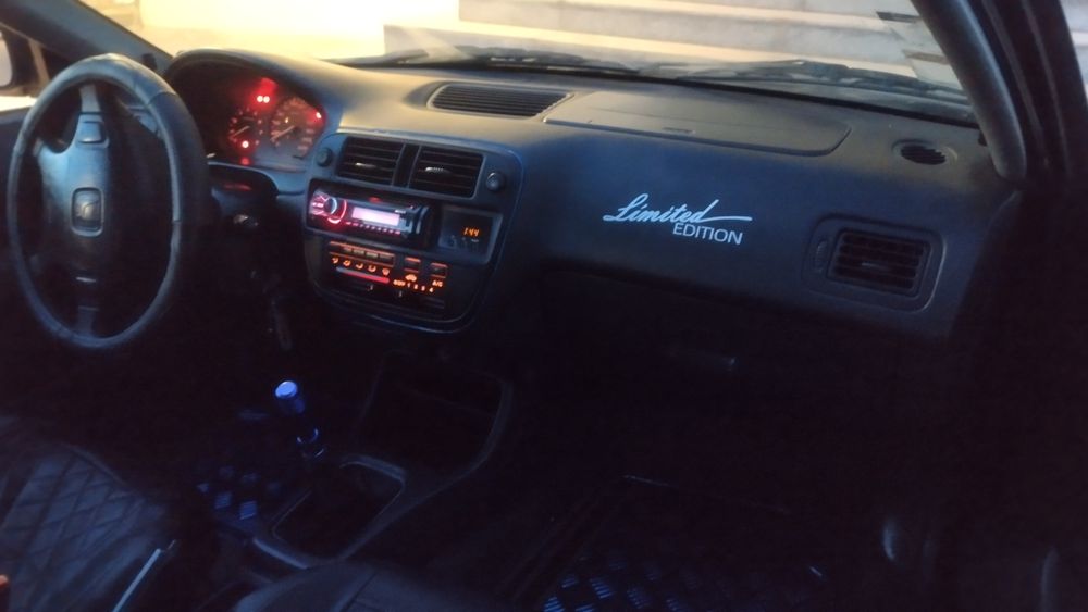 Honda Civic 1.4is