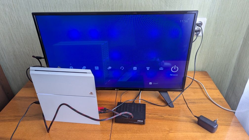 Ps4 Fat White біла і комплект дисків