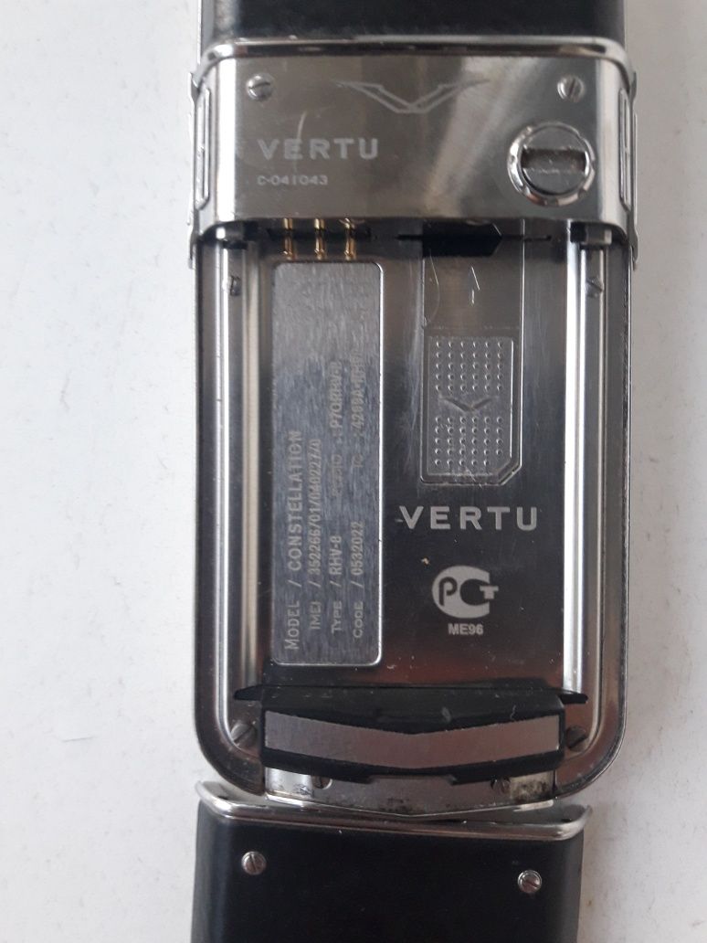 Телефон Vertu Constellation  ,оригінал