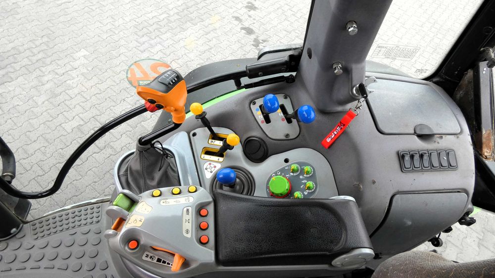 Ciągnik rolniczy Deutz Fahr Agrotron M620 Klima-pneumatyka TUZ 2012r
