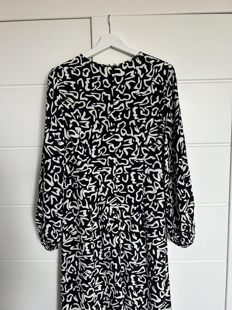 Nowa czarno biała długa elegancka sukienka zara 40