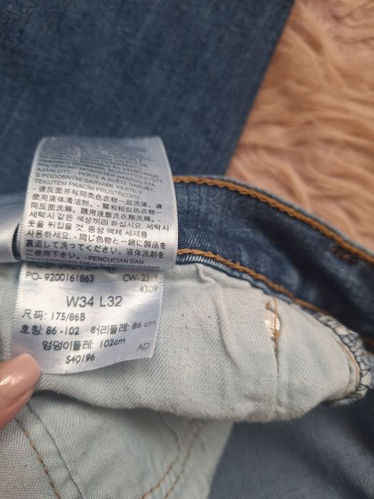 Spodnie damskie Levis jeansy proste 44 levi's
