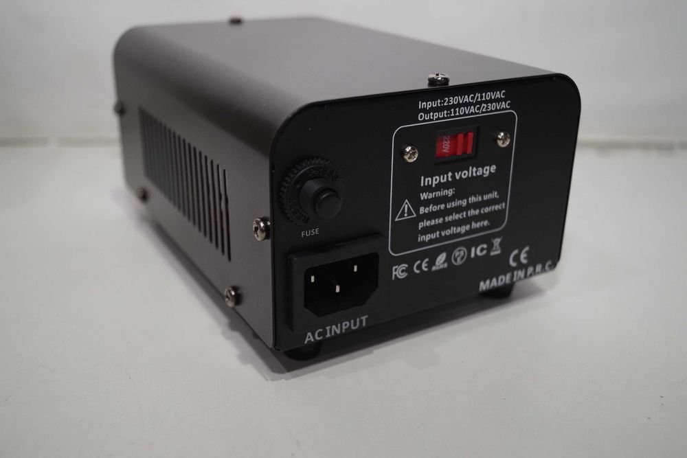 LVYUAN Transformator Przetwornica napięcia 230vac/110vac 500W