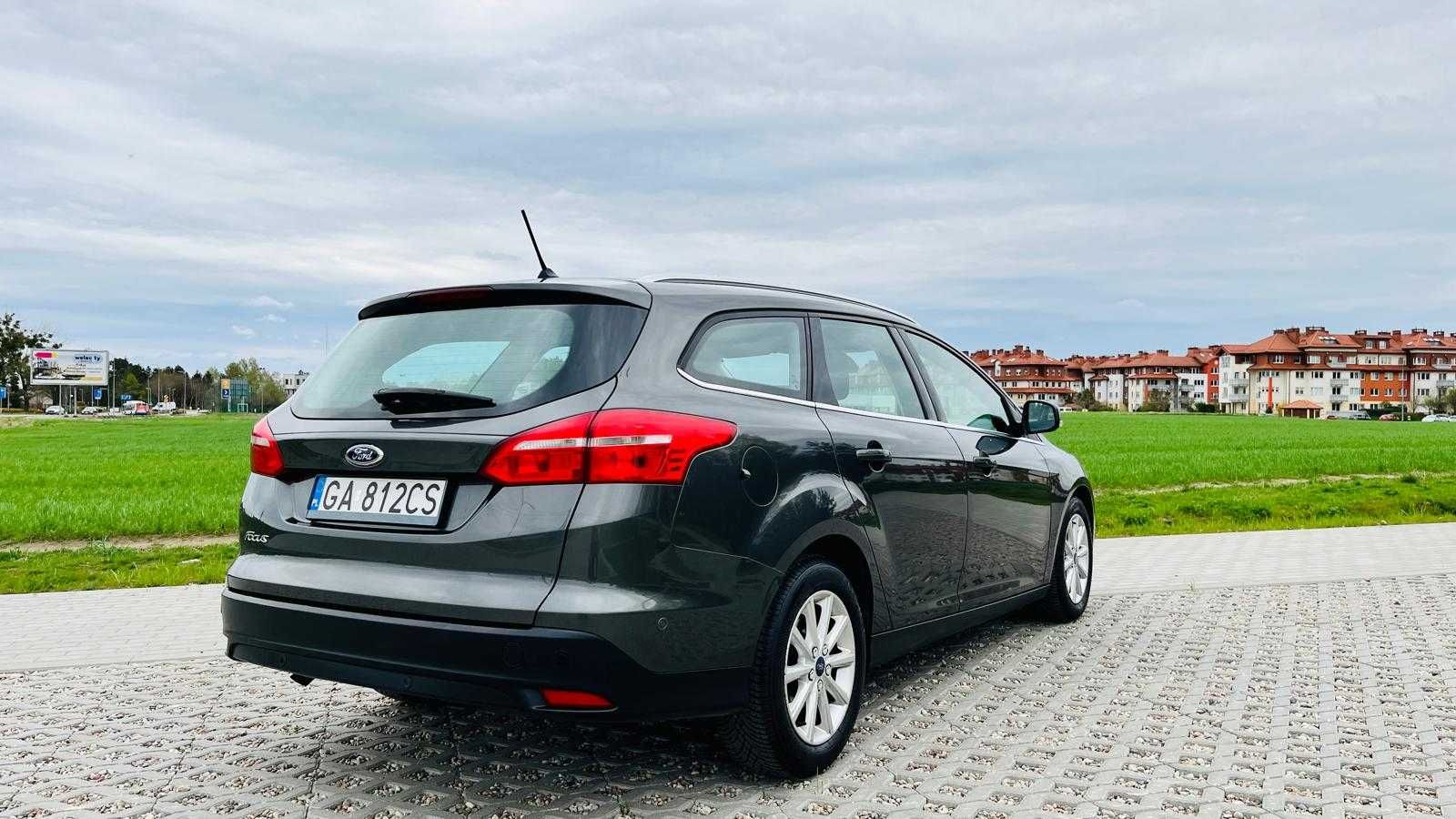 Ford Focus Titanium Bezkluczykowy Świetnie wyposażony