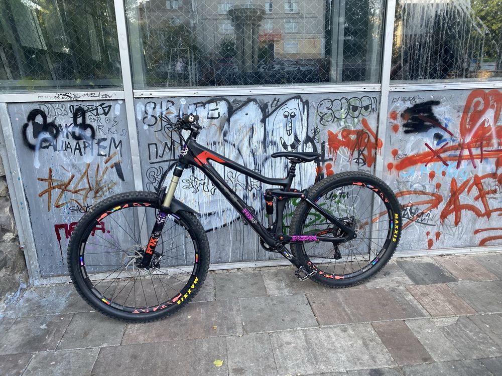 Двухпідвіс cube sterio race carbon
