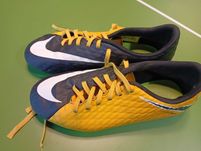 Korki NIKE 38 (25cm)