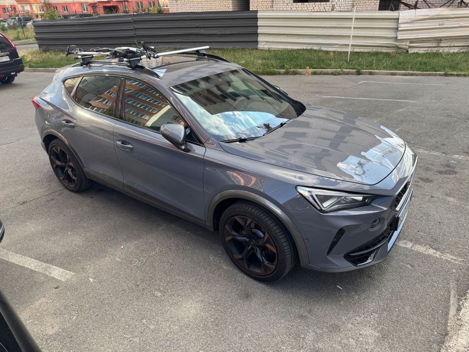 Поперечини на ваш CUPRA SEAT багажник thule