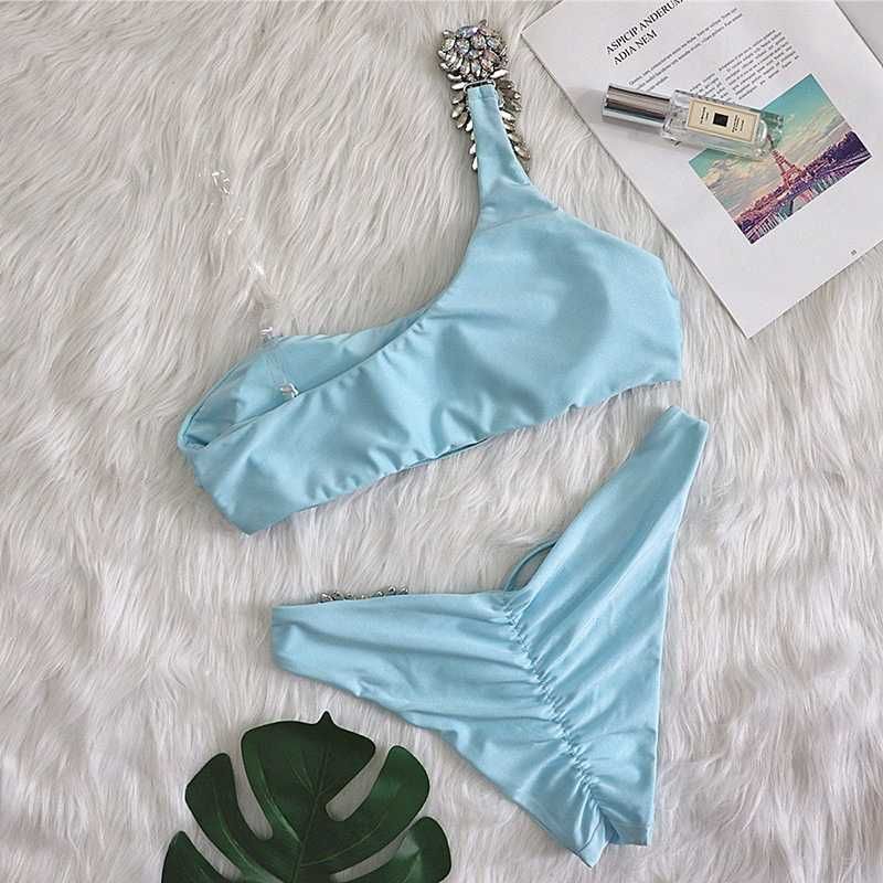 Błękitny kostium kąpielowy bikini monokini niebieski