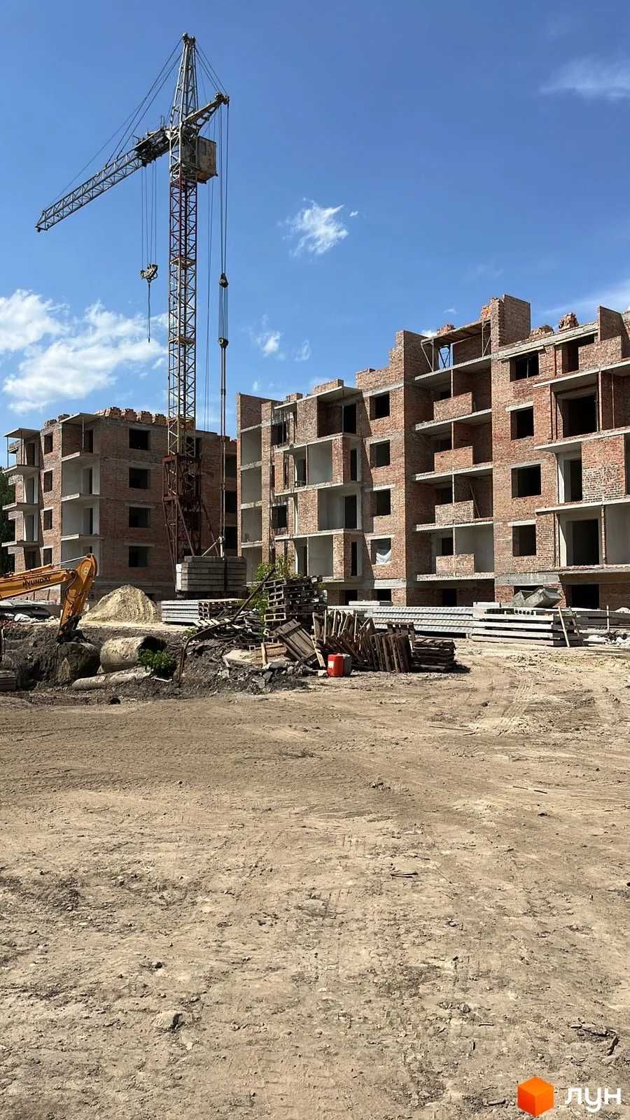 Продаю однокімнатну квартиру в центрі (Розтермінування)