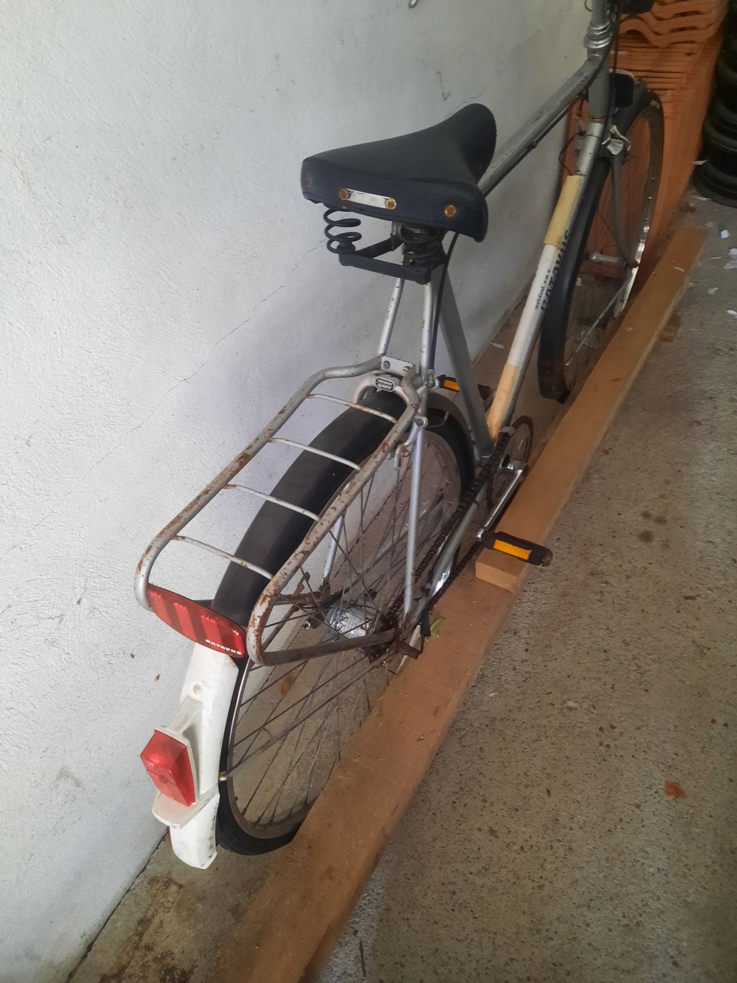 Bicicleta pasteleira antiga