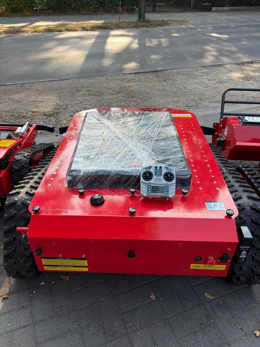 Kosiarka gąsienicowa JFRC90S do wysokiej trawy i trudnego terenu!!