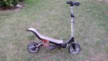 Space Scooter® Hulajnoga z napędem mechanicznym X580 Black