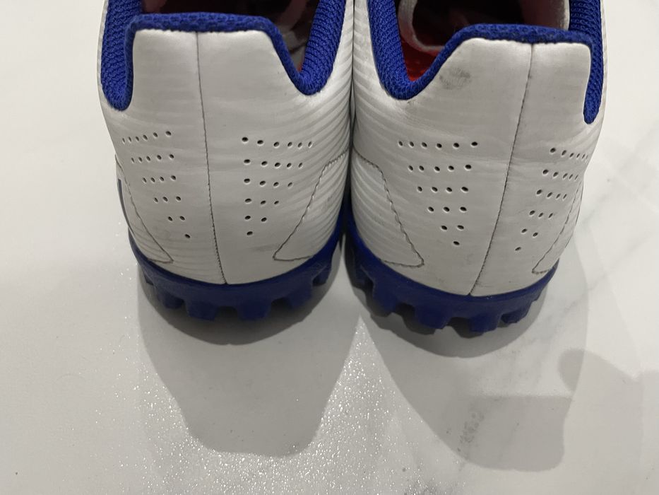 Sprzedam buty sportowe turfy marki adidas , rozmiar 37, 1/3