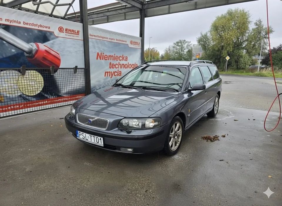 Volvo V70 Volvo V70 2.4 benzyna 140 KM Skóra Klimatronic Nowy rozrząd