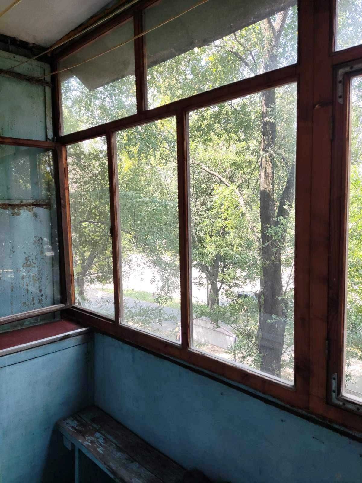 Продам 1-к квартиру Александровский район, ул. Школьная, район СШ № 1