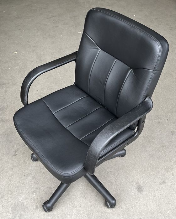 Krzesło/fotel biurowy/obrotowy - regulowana wysokość KHG Germany