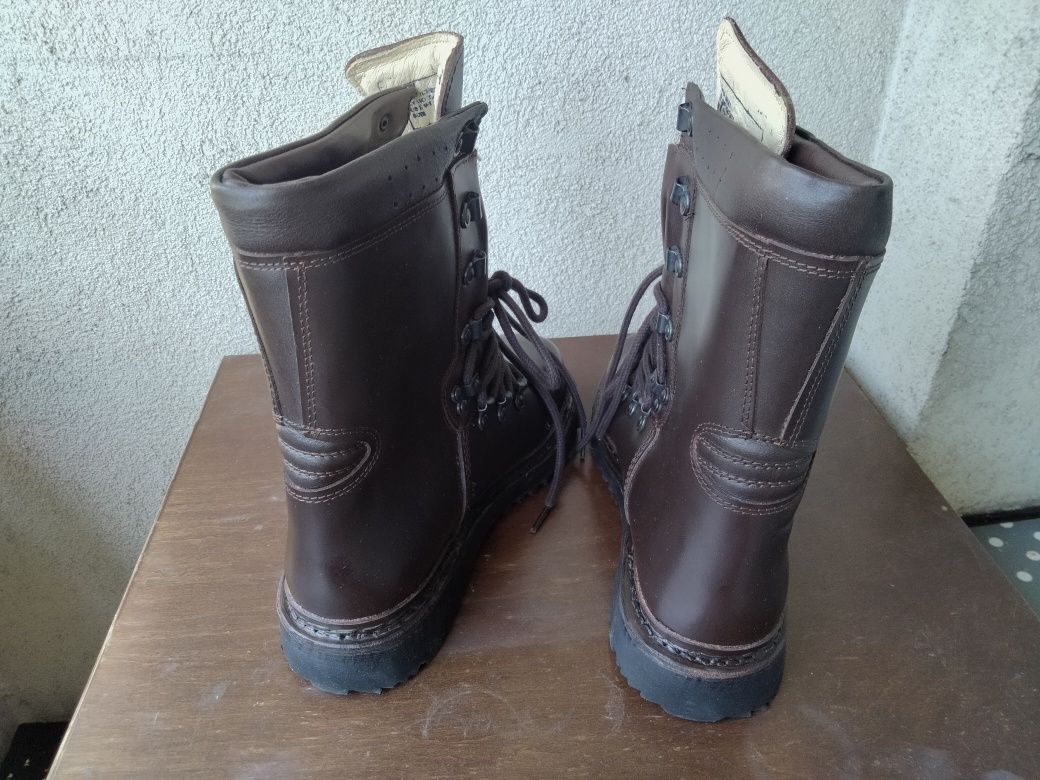 Buty glany wojskowe armii rumuńskiej