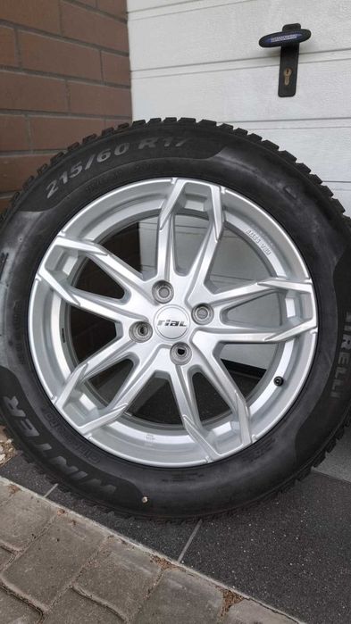 Koła Citroen C4 III Peugeot 2008 II 17'' 5x108 opony 215/60/17(OL1998)