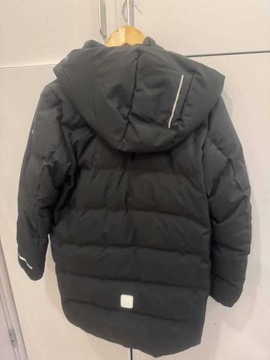 Пуховик на дівчинку