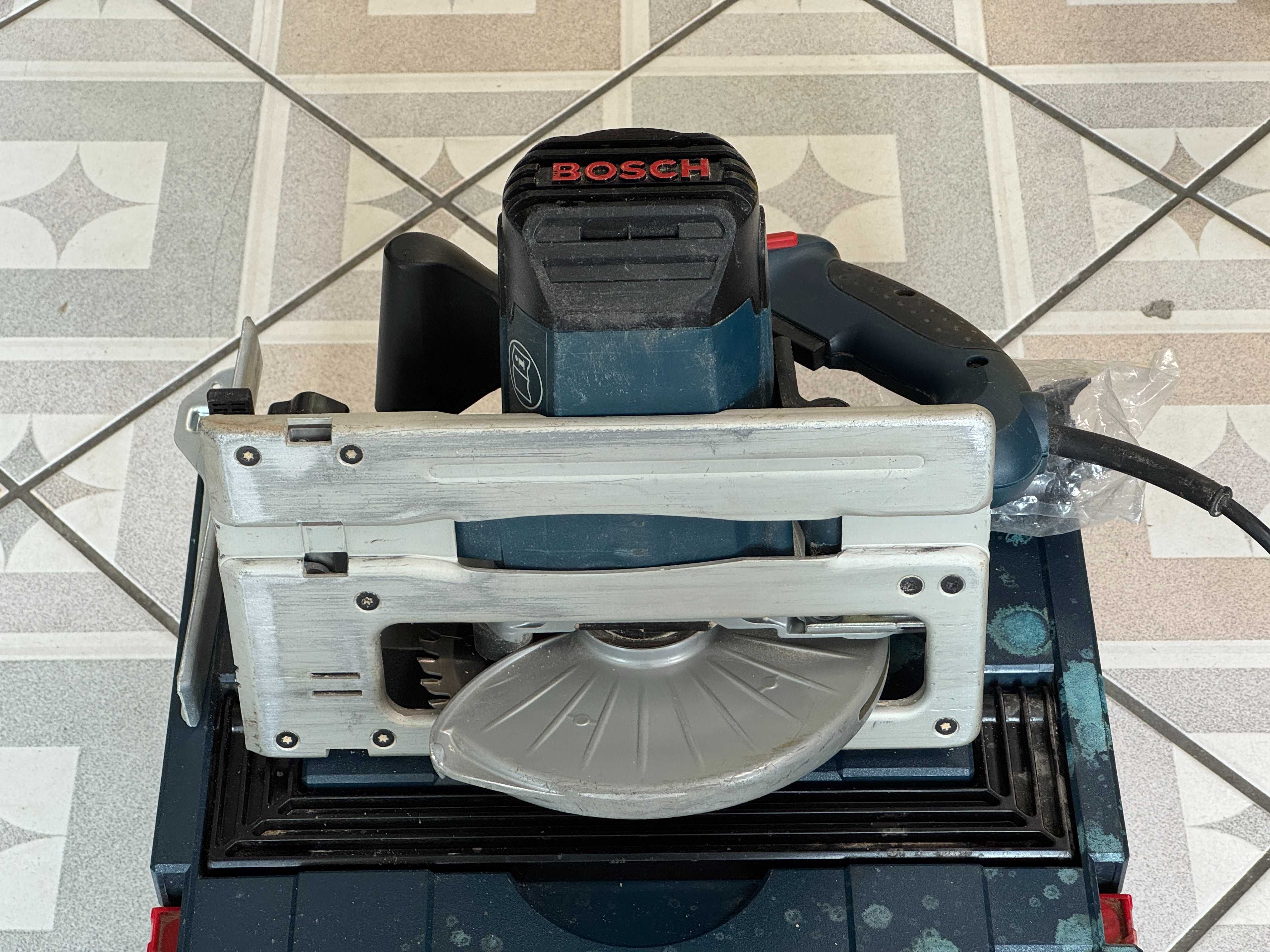 Pilarka tarczowa Bosch GKS 65 CE +skrzynia