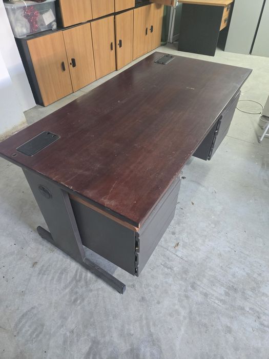 Secretária em Madeira