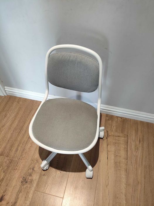 IKEA ORFJALL dziecięce krzesło biurowe jasnoszary