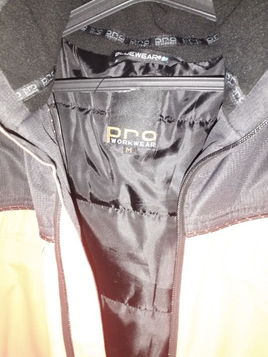 Зимова чоловіча куртка