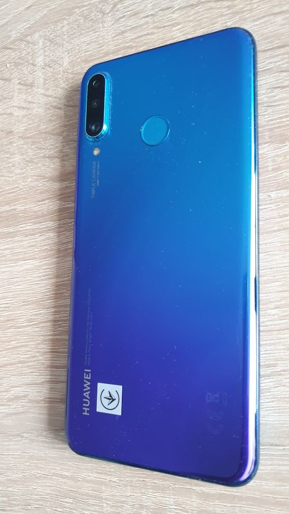 Telefon Huawei P30lite kolor niebieski +karta pamięci 16gb z adapterem