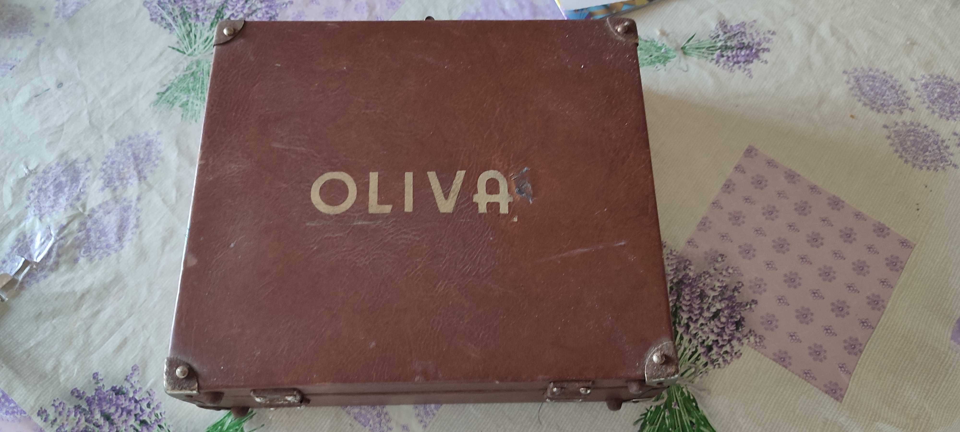 Mala de costura oliva