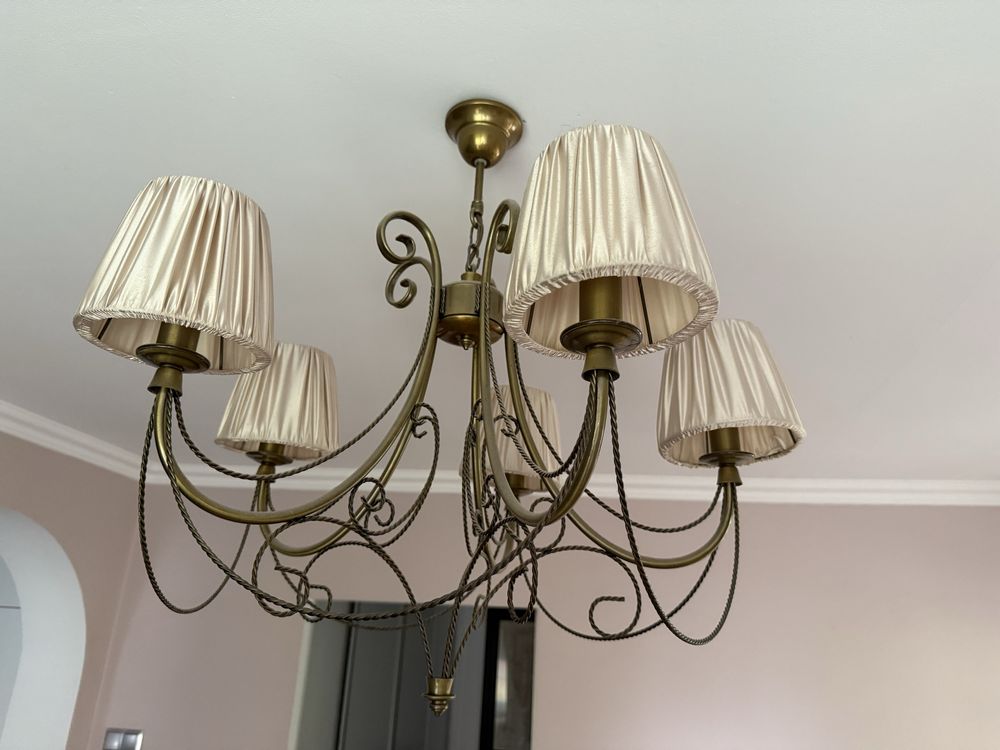 Lampa stylowa sufitowa
