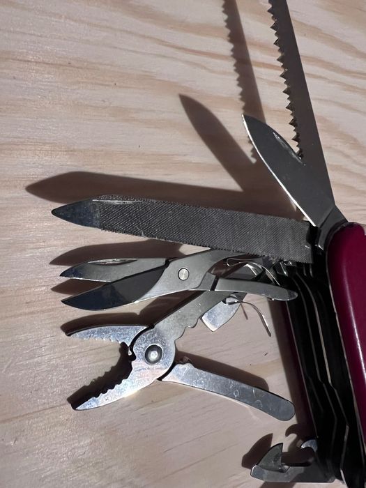 Scyzoryk victorinox handyman