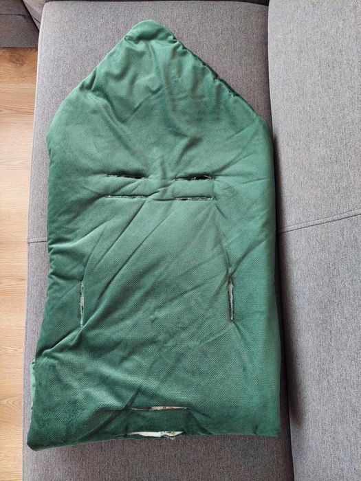 Otulacz do fotelika samochodowego