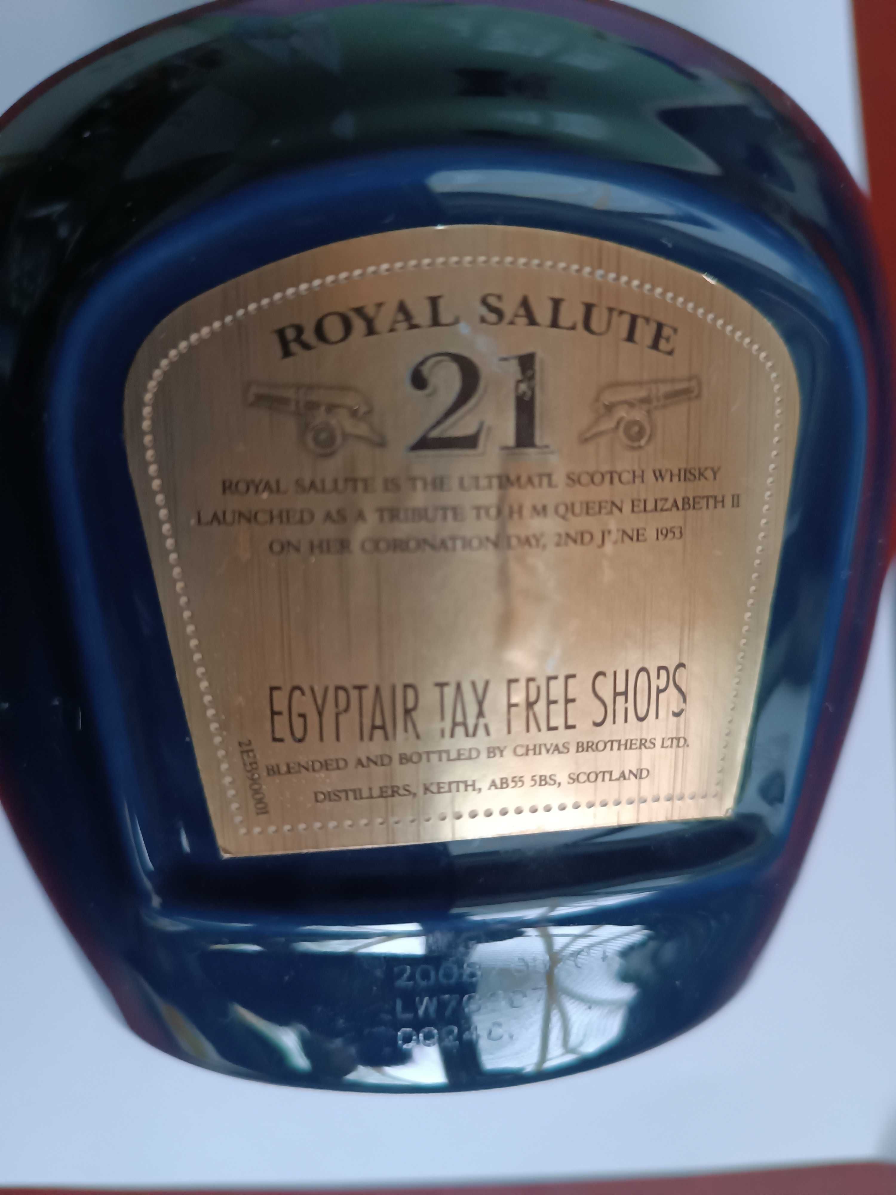 Оригинальная бутылка из под виски Chivas Regal 21 год , объем 0,7 л.