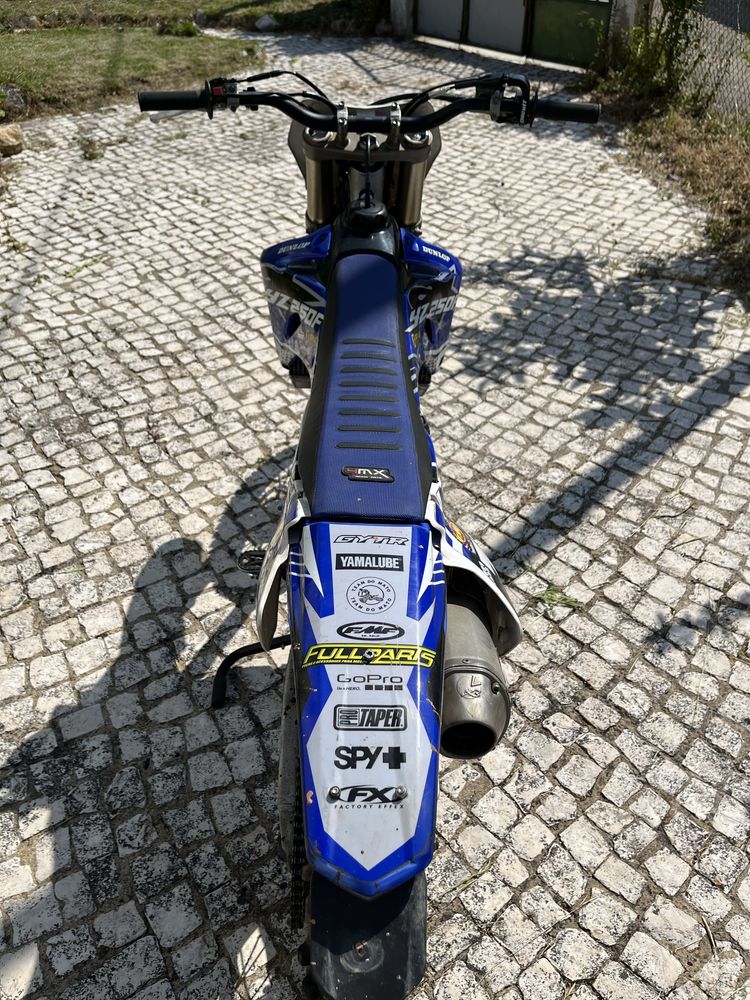 Yz250f matriculada