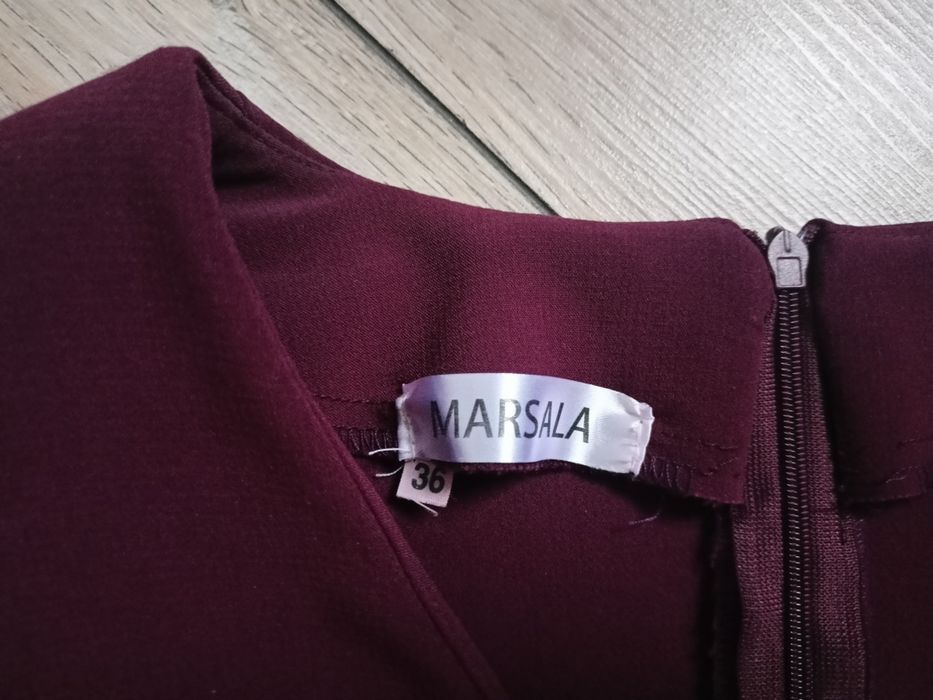 Sukienka Marsala r. S