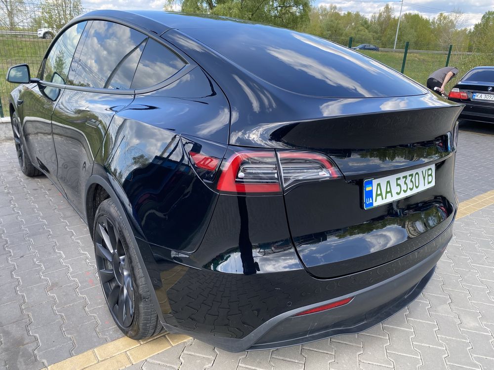 Tesla Model Y Long Range 2021 Black