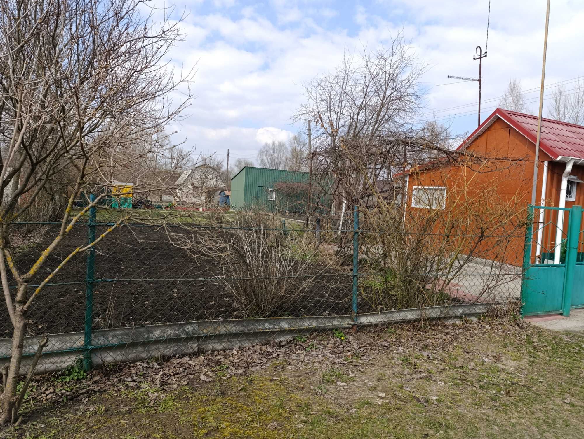 дача в селі Гайове