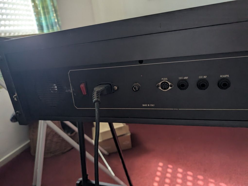 Teclado Fesma Midi F-210