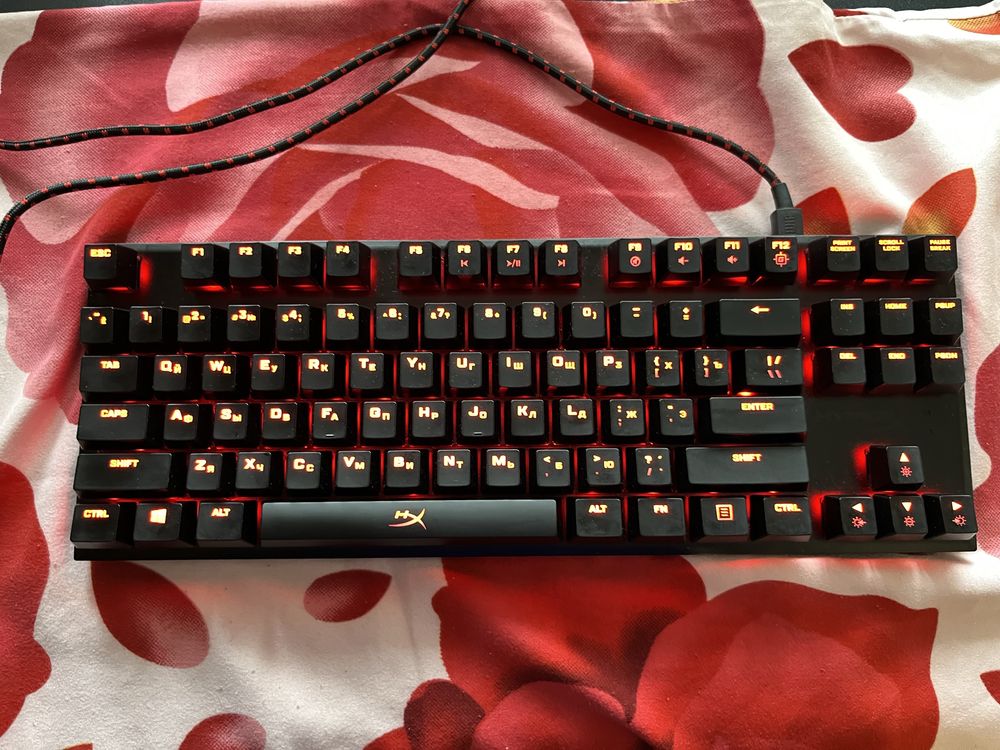 Клавіатура HyperX Alloy FPS Pro.