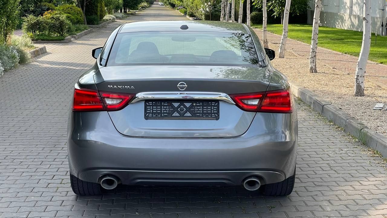 Nissan Maxima 2016