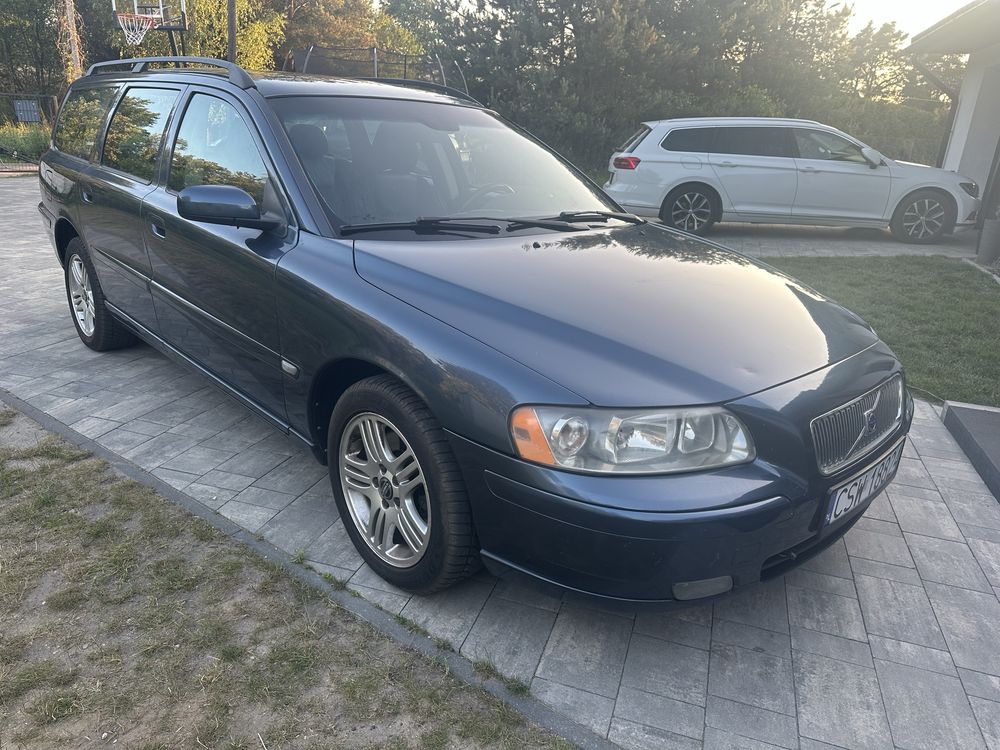 Volvo V70 2.4 d5 automat AWD