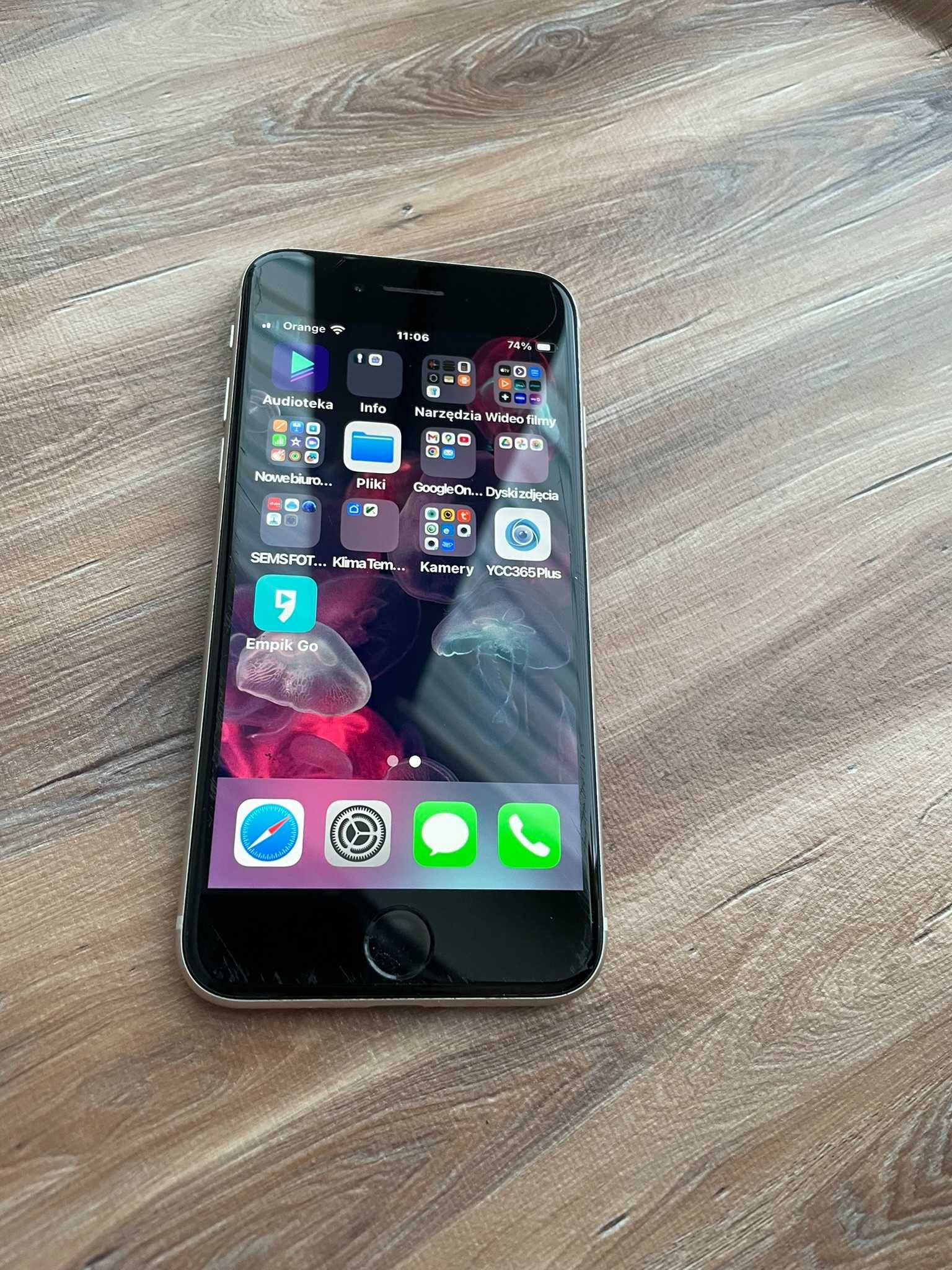 iPhone SE 2022 biały jak nowy