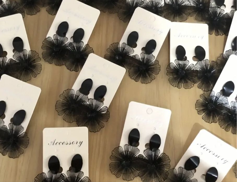 Кліпси для тих у кого не пробиті вушка