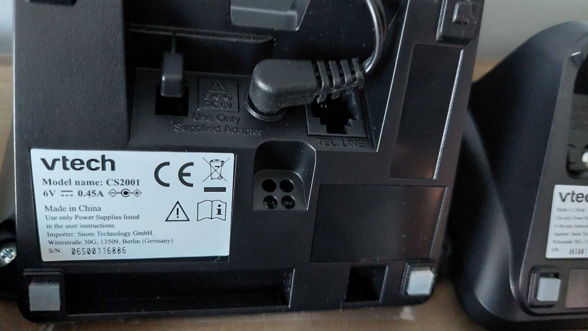 Telefon bezprzewodowy z dwiema słuchawkami Vtech CS2001.